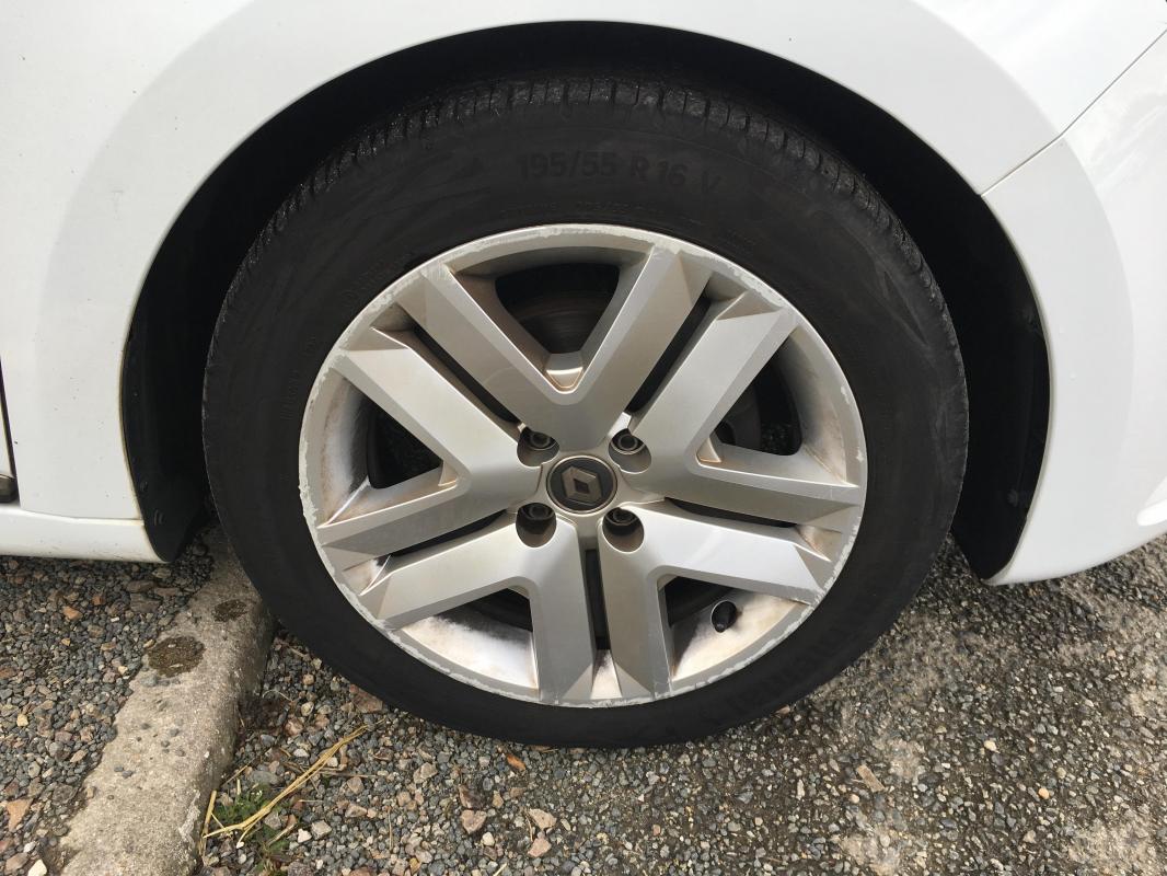 Renault Clio - V BLUE DCI 85 BUSINESS